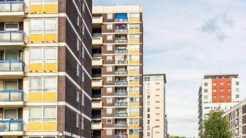 From Commitment to Compliance: Hackney Council's Fire Door Replacement Dilemma